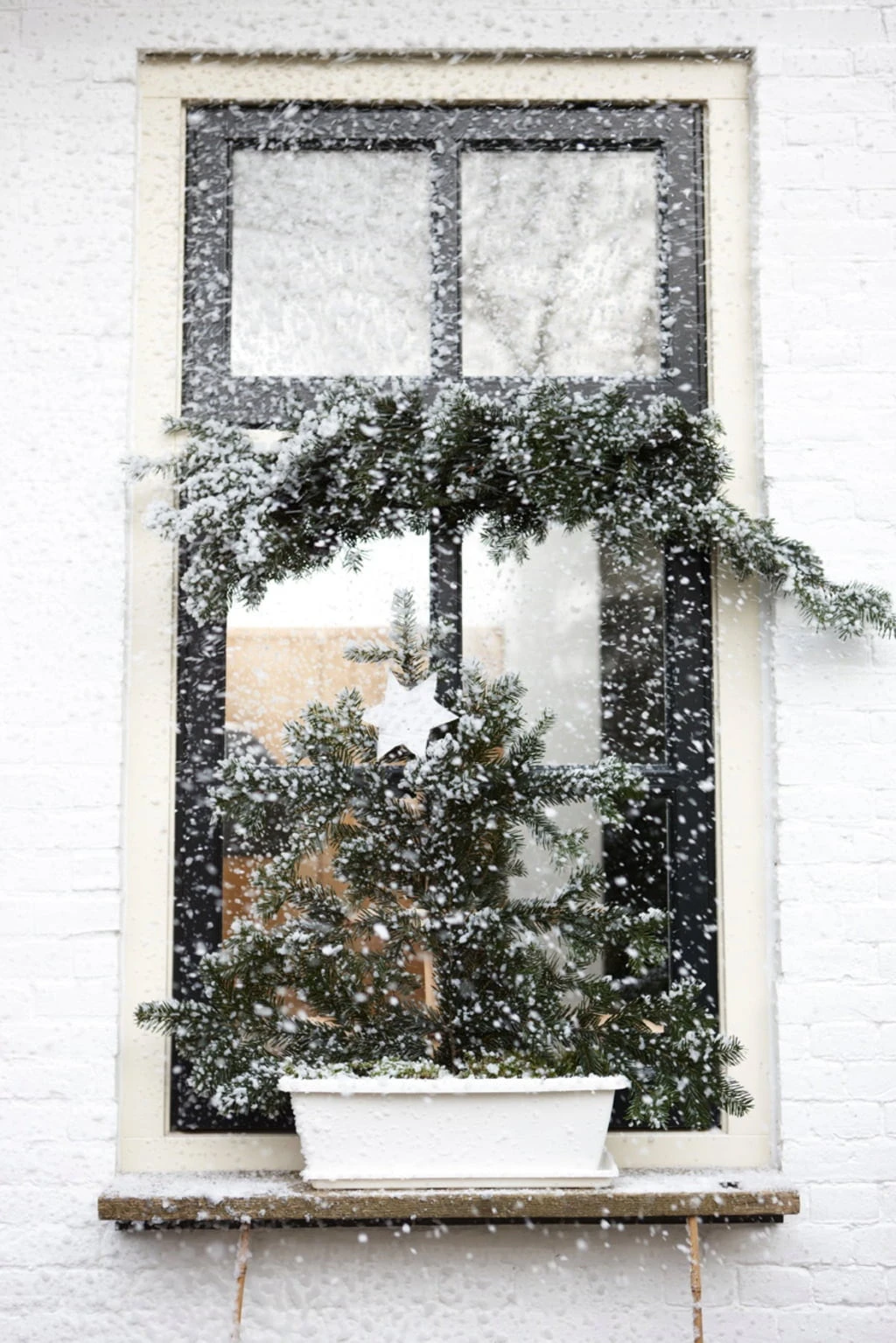 Elho Barcelona Balkonkasten 40 Cm, Weiss 4 Elho Barcelona Balkonkasten 40 Cm, Weiss - Image 2