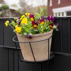 ESSCHERT DESIGN Balkonblumentopfhänger, L -Garten Flaire Verkaufsgeschäft esschert design balkonblumentopfhaenger 1345058 de